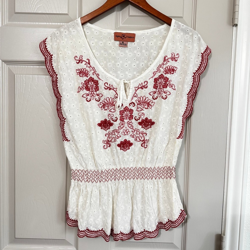 Agan Traders Cream Eyelet Red Floral Embroidered Boho Peasant Top Small Peasant